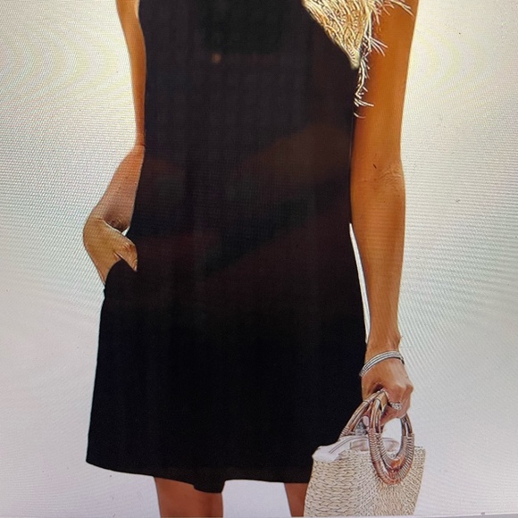 Ueal Short crew neck dress with pockets Size S - Picture 5 of 5